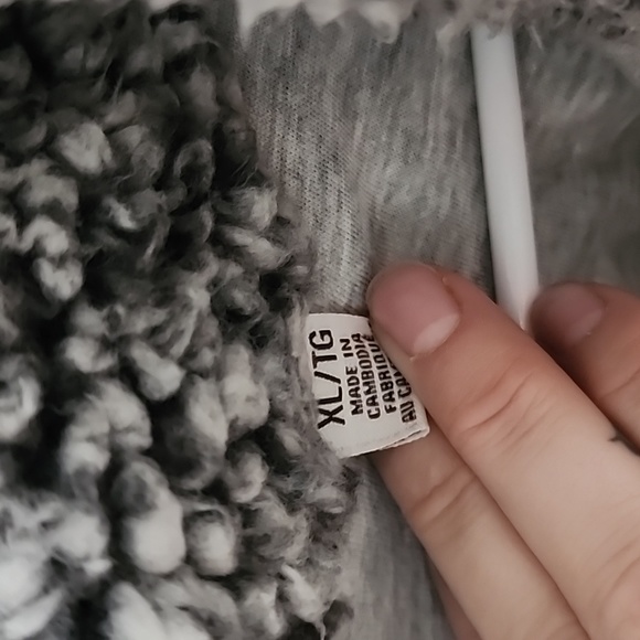 Weatherproof | Women's Sherpa Sweater | Grey | Size XL - Picture 3 of 5